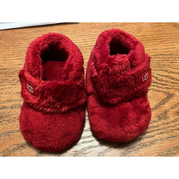 Ugg Bixbee Booties Baby Shoes XS 0/1 Furry Terry Cloth Soft Slippers Washable - Picture 1 of 5